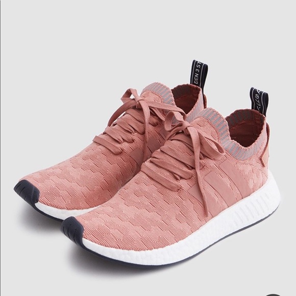nmd r2 women